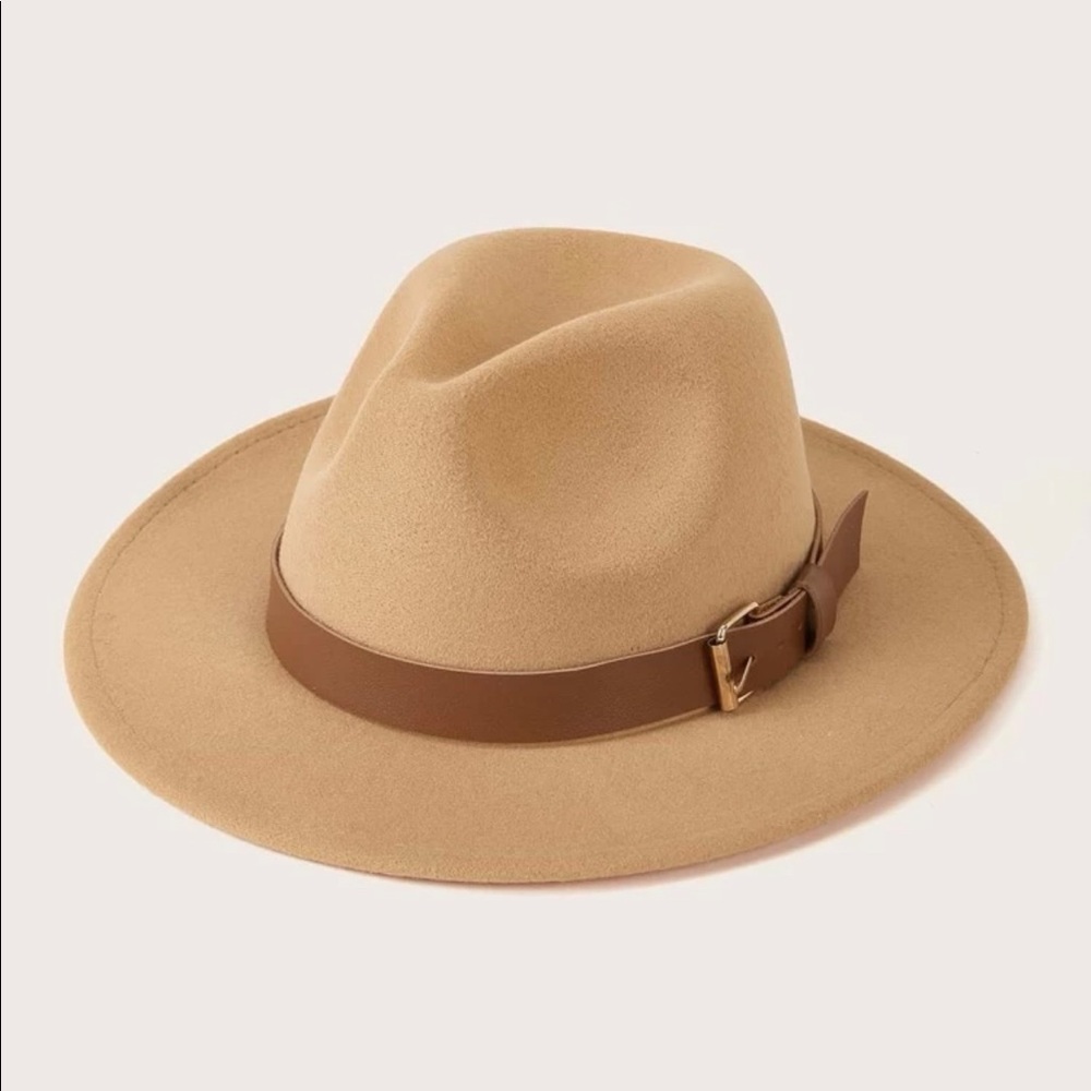 Tan fedora